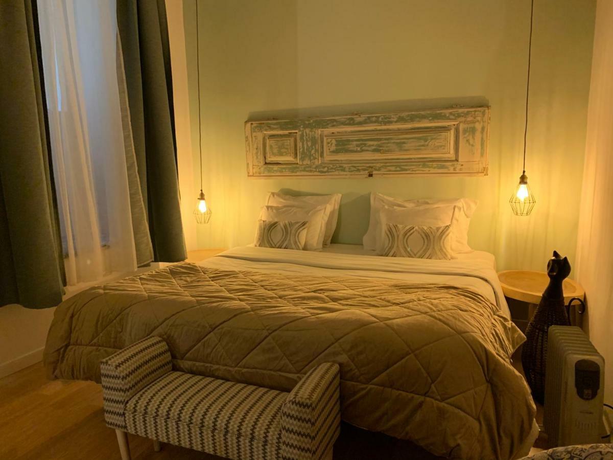 Old Town Lx Suites Lisbon Bagian luar foto